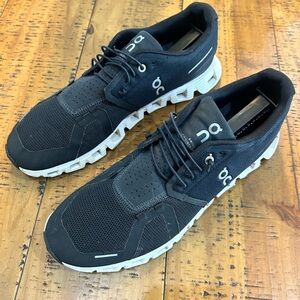 On Running Men's Black Athletic Shoes
